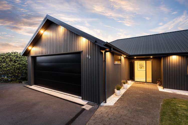 66 Cliffs Road St Clair_42
