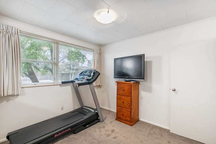 34 Oakdale Road Mount Roskill_12