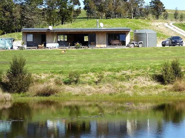 98a Corlett Road Tauhoa_1