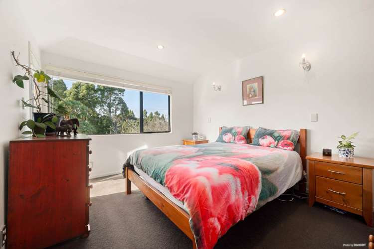 6/12 Wernham Place Northcote_9