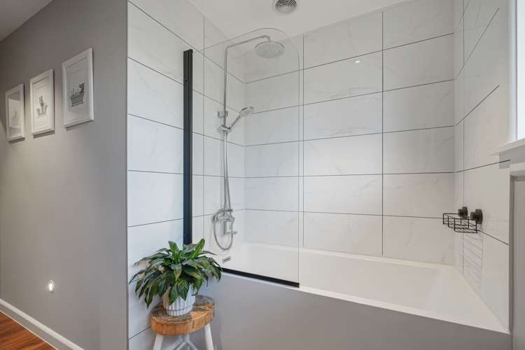 1 Cunliffe Road Redwood_20