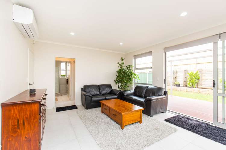 34 Costa Viva Crescent Karaka_10