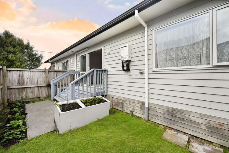 2/41 York Street Hamilton East_13