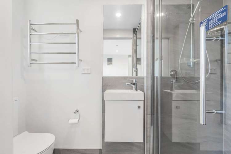 33 Helen Jenepher Lane Mt Wellington_13