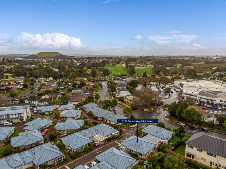 2/10 Gerard Way Saint Johns_12