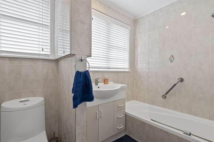 1/47 Glencoe Road Browns Bay_18