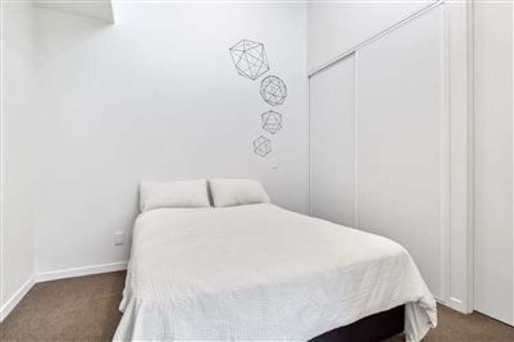 369 Murphys Road Flat Bush_5