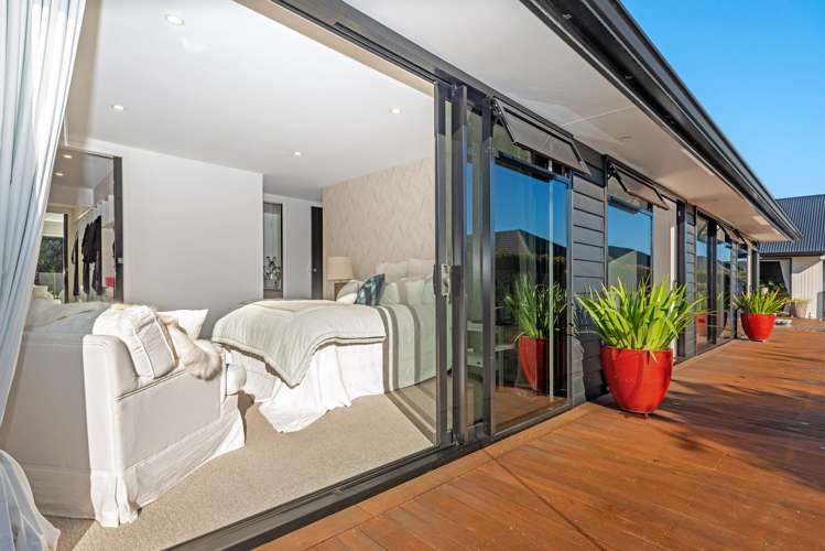 137 Potae Avenue Lytton West_12