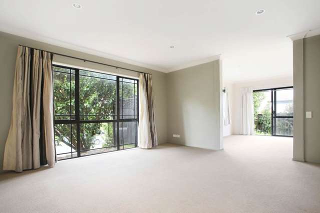 2 Coachman Drive Flat Bush_1