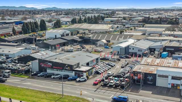 Dual access in Frankton