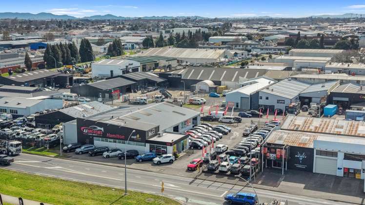 232 Kahikatea Drive_0