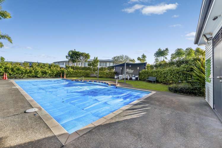 6/2 Armoy Drive East Tamaki_25