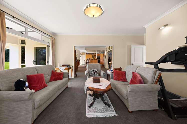 270 Holmwood Drive Ngahinapouri_9