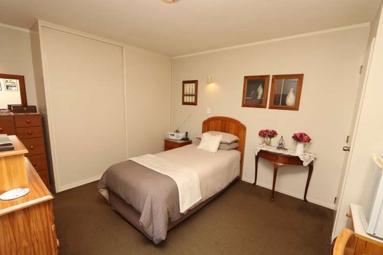 481 West Street Allenton_9