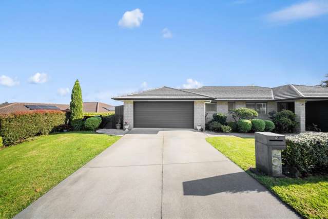2 Ballintoy Park Drive Welcome Bay_1