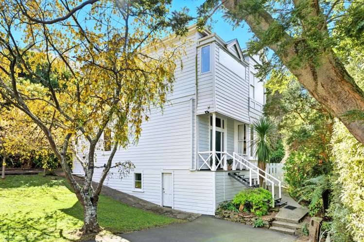 7 Strathmore Crescent Roslyn_25