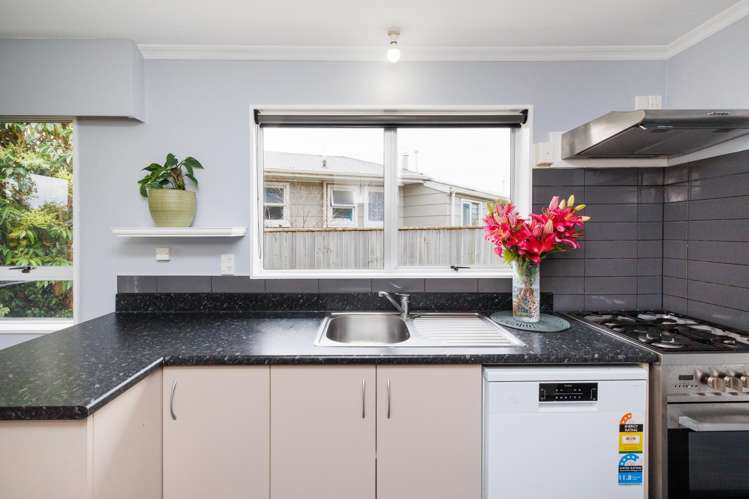 33 Rhodes Drive Kelvin Grove_6