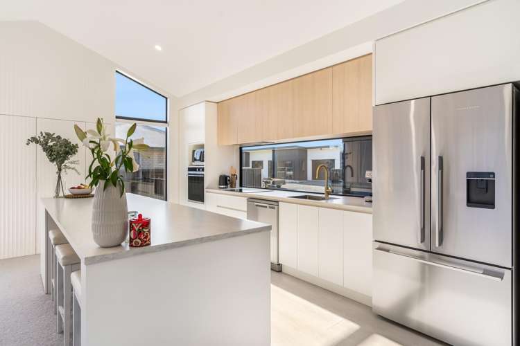 63 Dejoux Road Winton_4