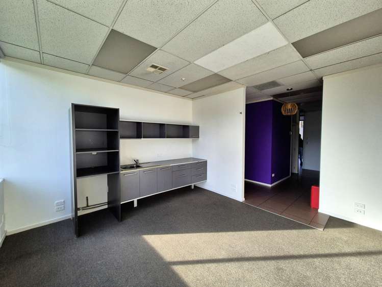 Ground Floor/3053 Great North Road New Lynn_5