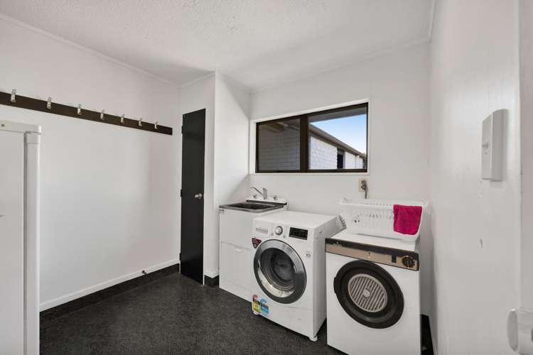 13A Karamea Street Whalers Gate_21