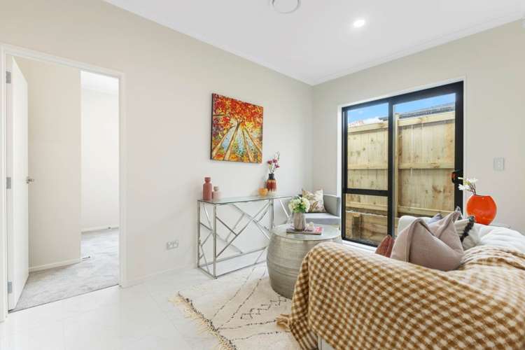 10 Crossgar Road Flat Bush_15