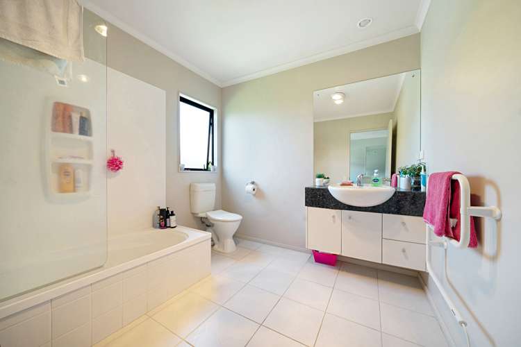 51 Espalier Drive Henderson_10