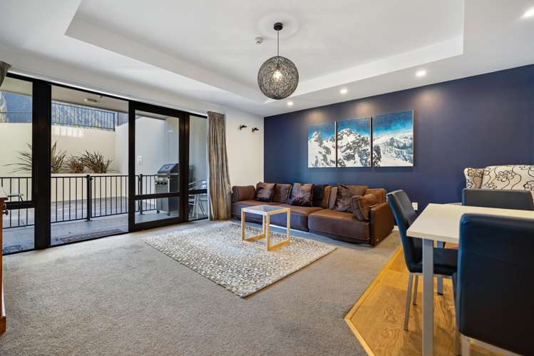 Unit 204 The Glebe, 1 Beetham Street Queenstown_16