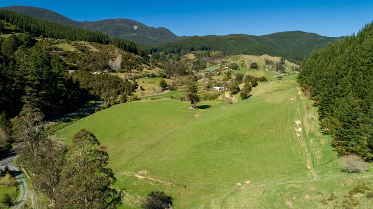 312 Lud Valley Road Hira_47