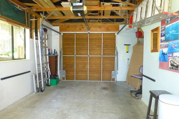 12a Bay Lair Grove Island Bay_17