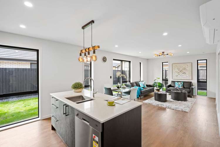 9 Gallop Lane Yaldhurst_7