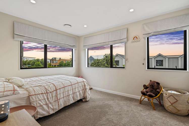 64 Glidepath Road Hobsonville_14