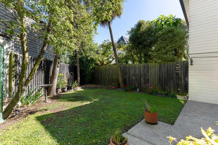 3/20 Harman Street Addington_12