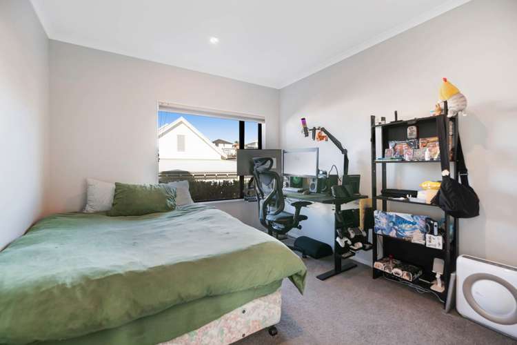 35 Koura Drive Red Beach_18
