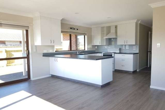 195 Powderham Street 10844_1