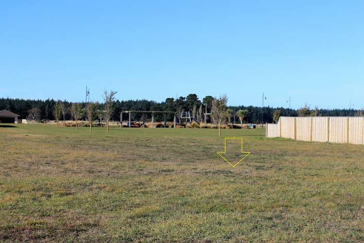 8 De Surville Way Pegasus_0