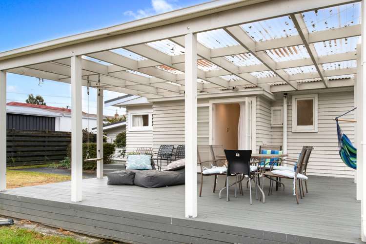 74 Forest Hill Road Henderson_14