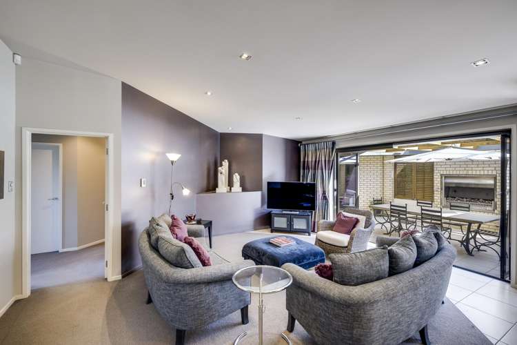 8 Saint Hill Lane Havelock North_8