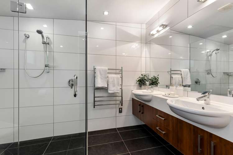 47 Harry Dreadon Road Drury_17