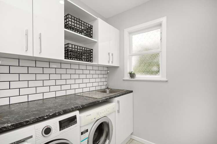 1297 Fergusson Drive Brown Owl_13