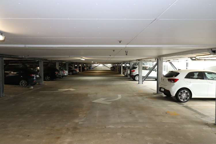 629/72 Tory Street Carpark 2185_1