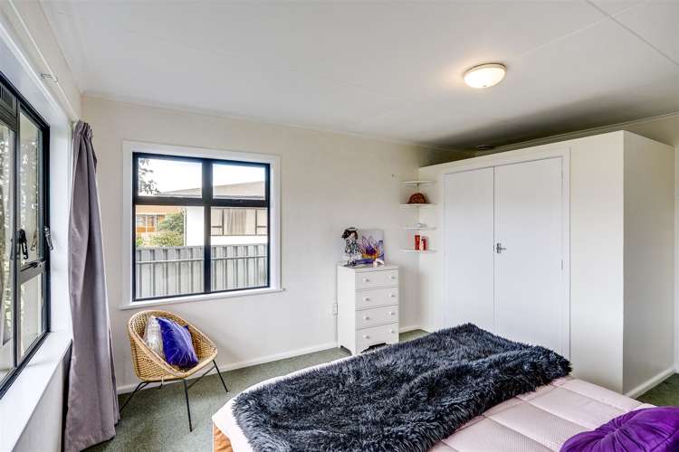 231 Kennedy Road Onekawa_11