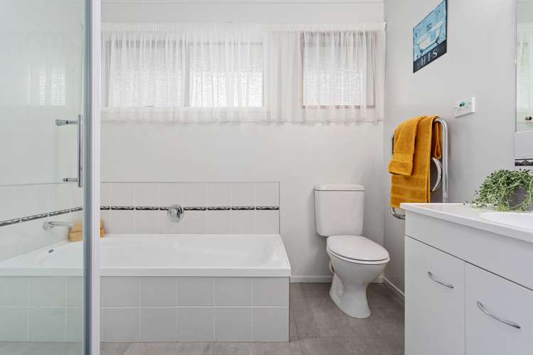 3b Beach Street Whakatane_11