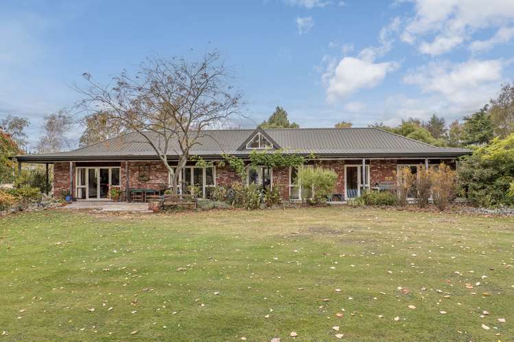 2183 South Eyre Road West Eyreton_21