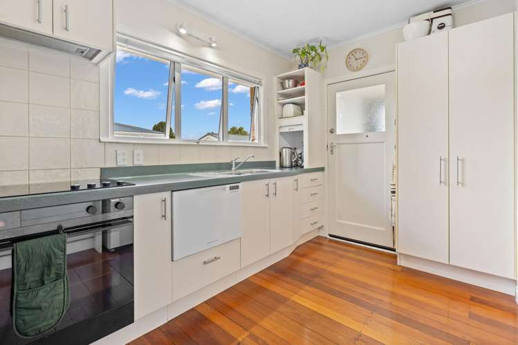 22 Puriri Park Road Maunu_6