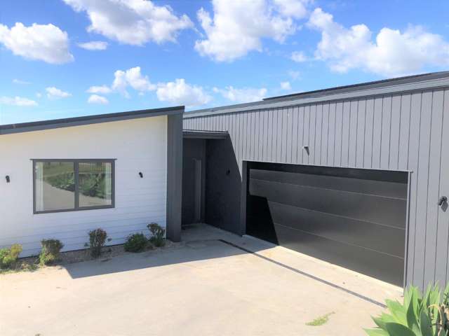 22 Te Tiireke Drive 1071_1