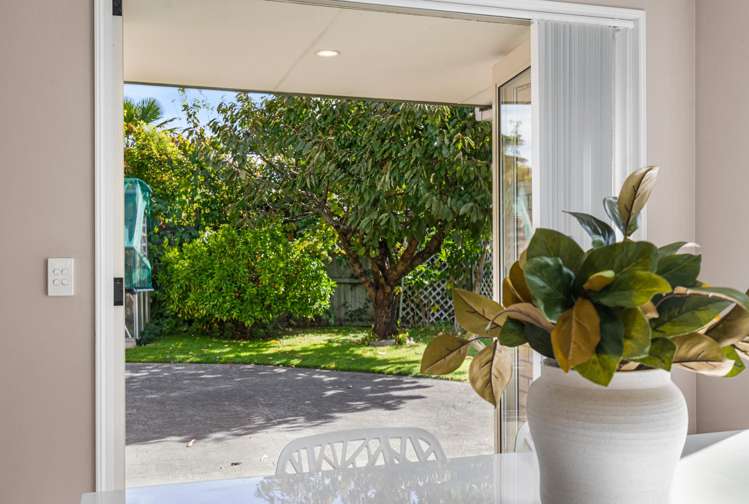 7 Milrose Court Lincoln_21