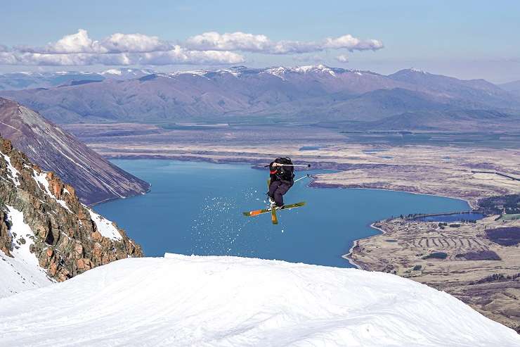 Lake Ōhau Lodge and Ōhau Snow Fields in Mackenzie Country is looking for a new owner. Photo / Supplied