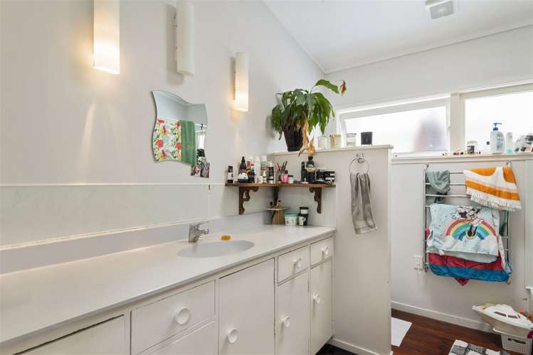 62 Braemar Road Castor Bay_14