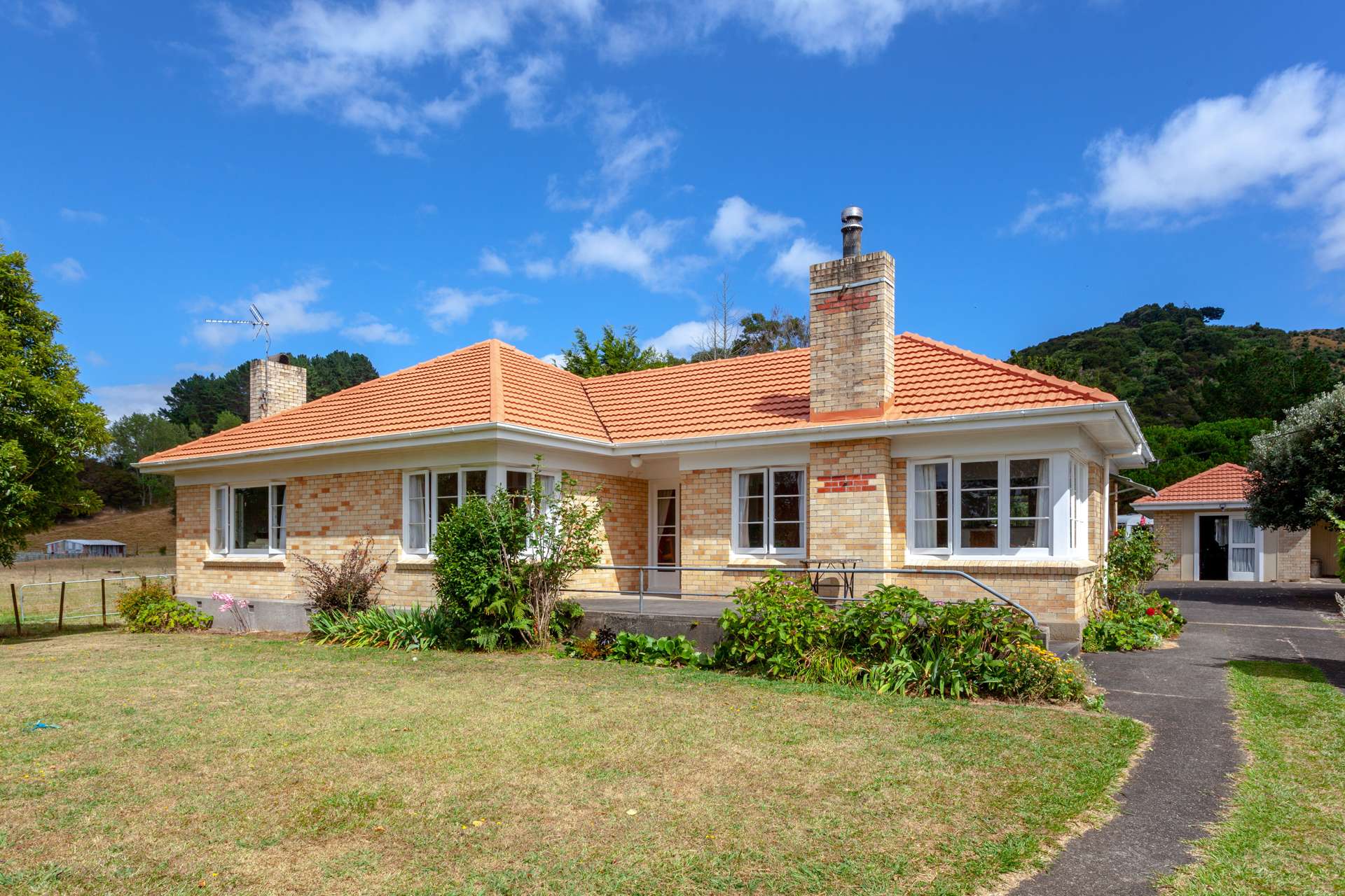 141 Neavesville Road Puriri_0
