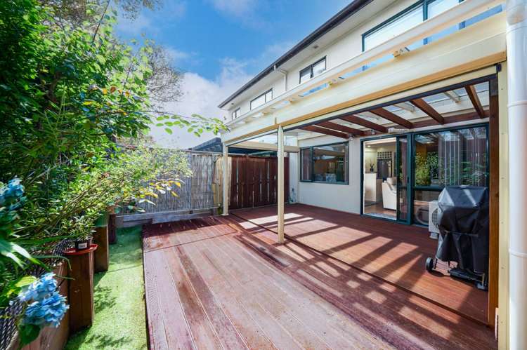 8/427 Albany Highway_0